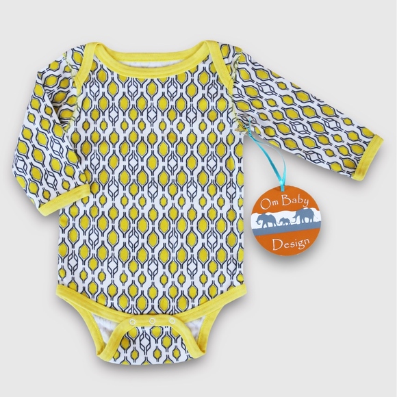 NWT Unisex Baby One Piece - Picture 1 of 4